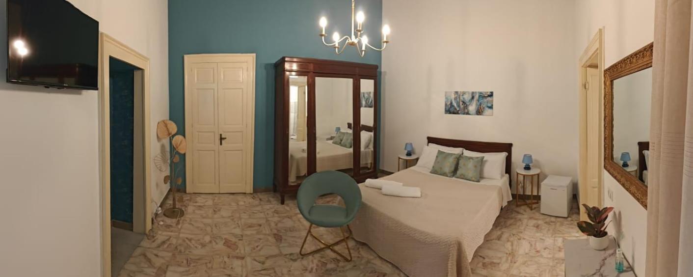 Bed and Breakfast Baroque à Acireale Extérieur photo