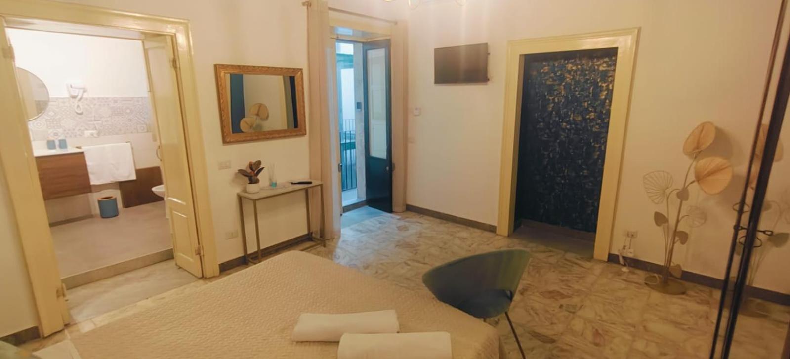 Bed and Breakfast Baroque à Acireale Extérieur photo